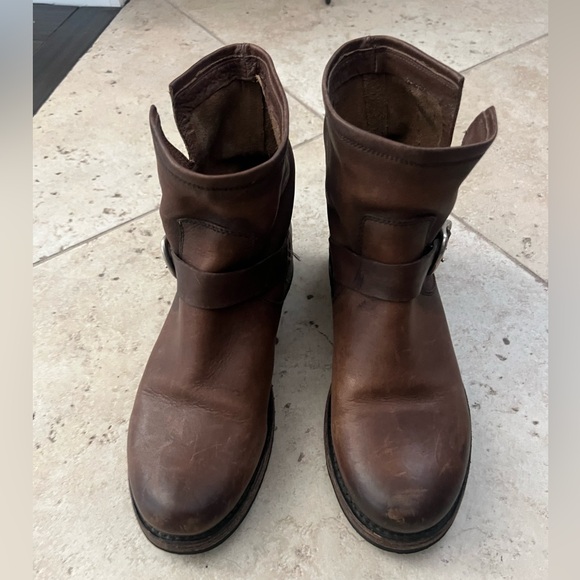 Frye Veronica Short Pull On Booties Boots Western Vintage New Size 8 Stone - Picture 14 of 16